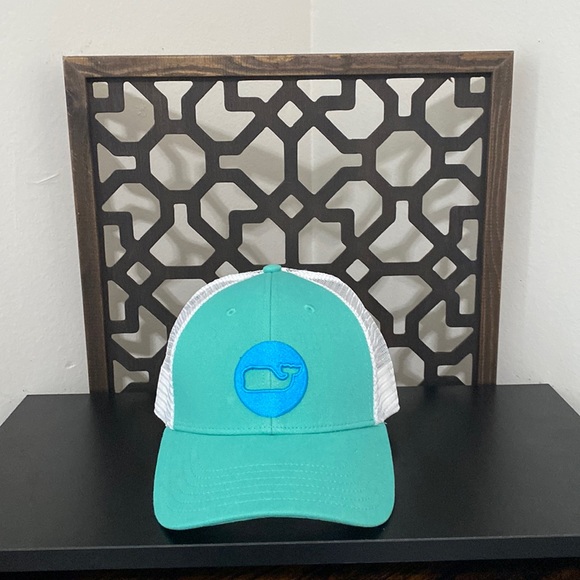 Vineyard Vines Accessories - Vineyard Vines Trucker Hat